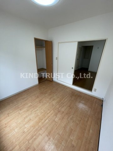 Precious J-1の居間・リビング|ゆったりとした居間です