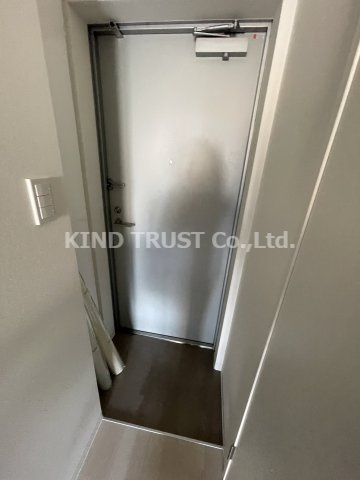 Luce Minamimorimachi（ルーチェ南森町）の玄関|シンプルで使いやすい玄関です