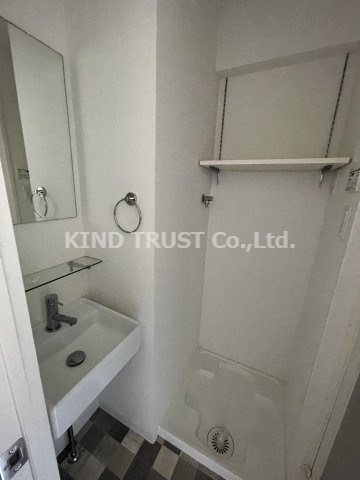 Luce Minamimorimachi（ルーチェ南森町）の洗面所|明るい洗面所です