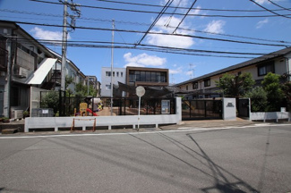 新作やはた幼稚園まで250ｍ