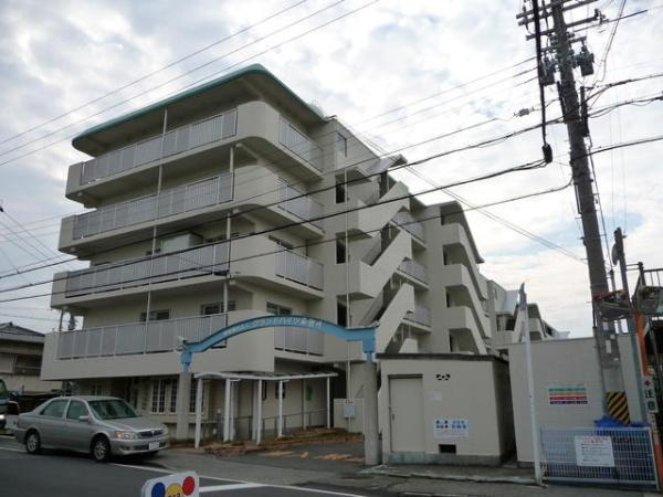 グランドハイツ和歌川の外観|【外観】
シンプルな外観