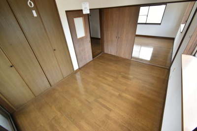 【設備】 | キャッスル・テラF | エアコン 室内物干し