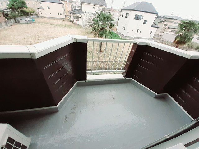 アンソレイユ　ＣＨＩＹＯのバルコニー