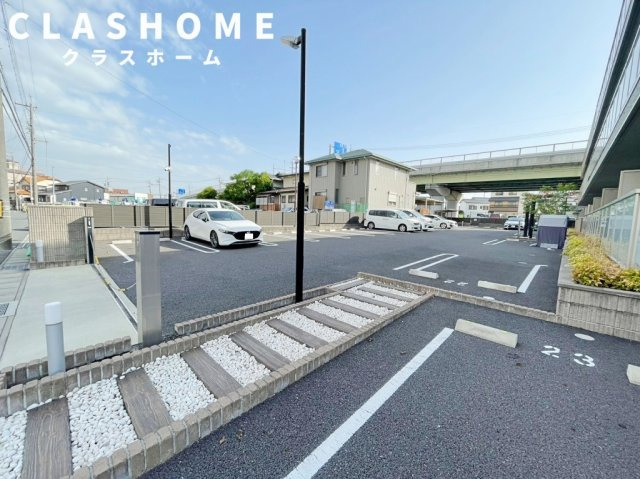 ＴＨＥ　ＦＩＲＳＴ　　刈谷市の賃貸ならクラスホーム刈谷店の駐車場