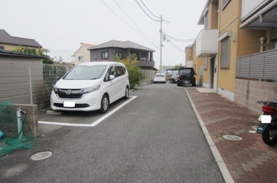 【駐車場】 | シャーメゾンたけとんぼＢ棟