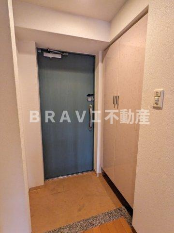 エスリード森ノ宮駅前 BRAVI不動産の玄関