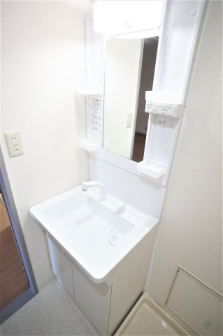 カーサシンフォニアの独立洗面台