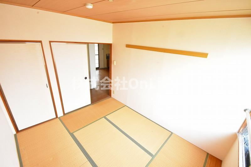 八尾市東山本町３丁目の賃貸マンションの内装