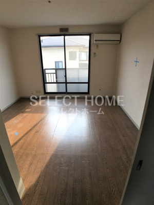 【居間・リビング】 | エタニティーＰａｒｔⅤ | 同型タイプ
ゆったり過ごせる居間です