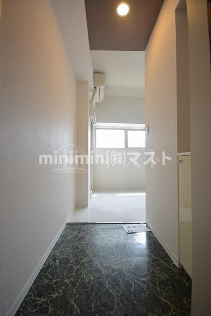 トゥリオーニEBISUの玄関