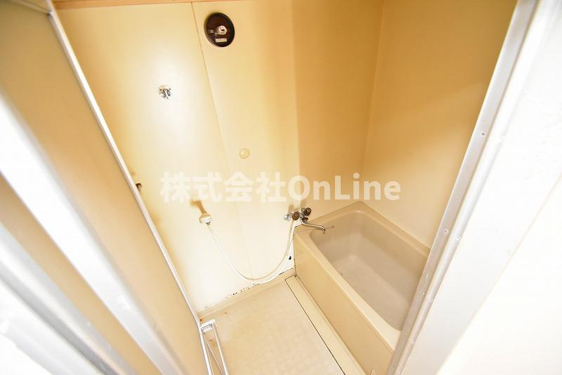 八尾市東山本町３丁目の賃貸マンションの浴室