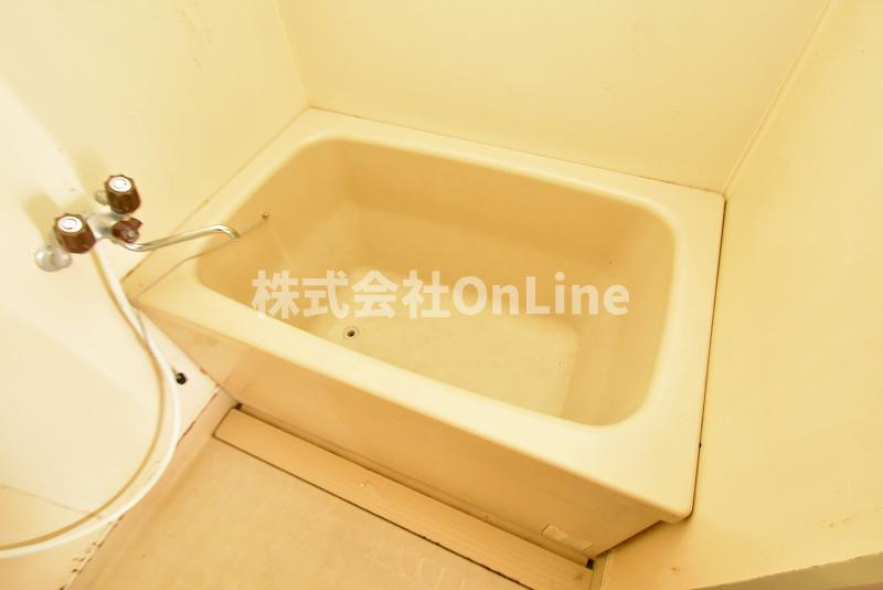 八尾市東山本町３丁目の賃貸マンションの浴室