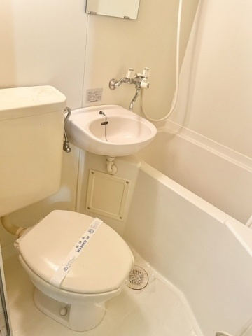 清水ハイツの浴室|ゆったり過ごせるお風呂です