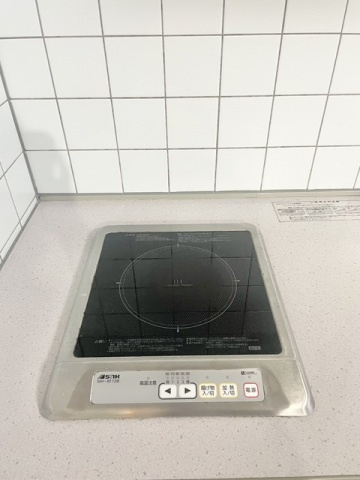 清水ハイツの設備|お料理しやすいキッチンです