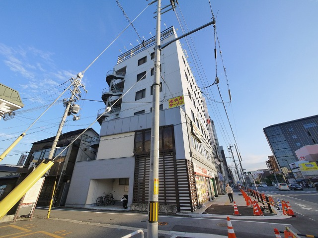 奈良交通第２ビルの外観