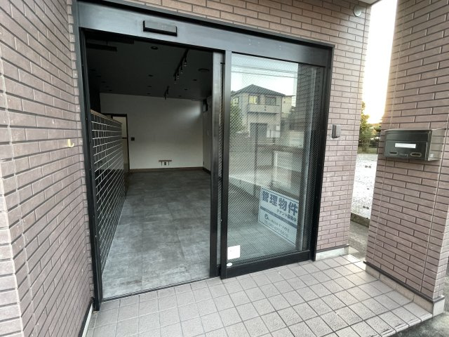 平手北テナントの外観