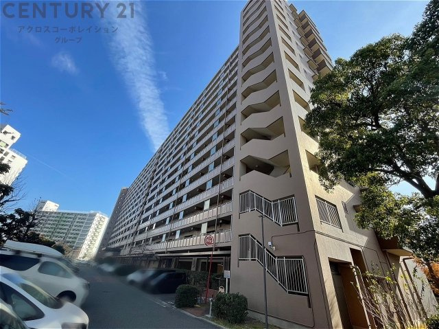 鉄筋コンクリート造14階建て