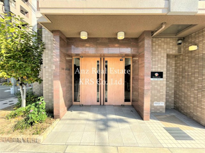 【エントランス】 | クオーレ靭公園 | 落ち着いた雰囲気のエントランス♪
