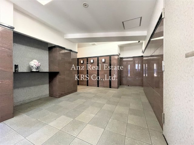 【ロビー】 | クオーレ靭公園 | 広々とした空間が魅力的なロビー♪