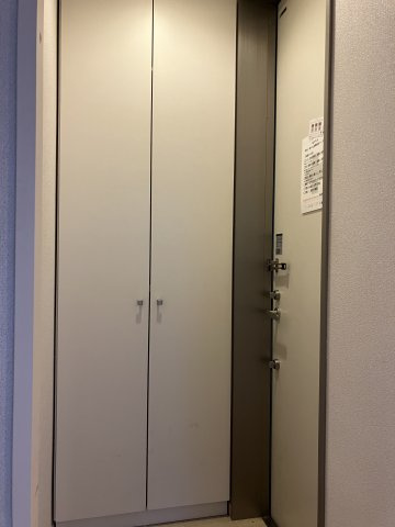 【玄関】 | Y+