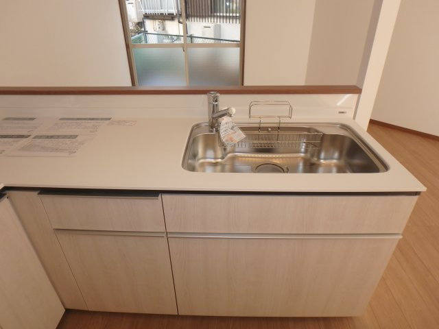 鶴ヶ島市上広谷中古戸建のキッチン