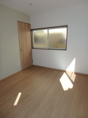 【洋室】 | 鶴ヶ島市上広谷中古戸建