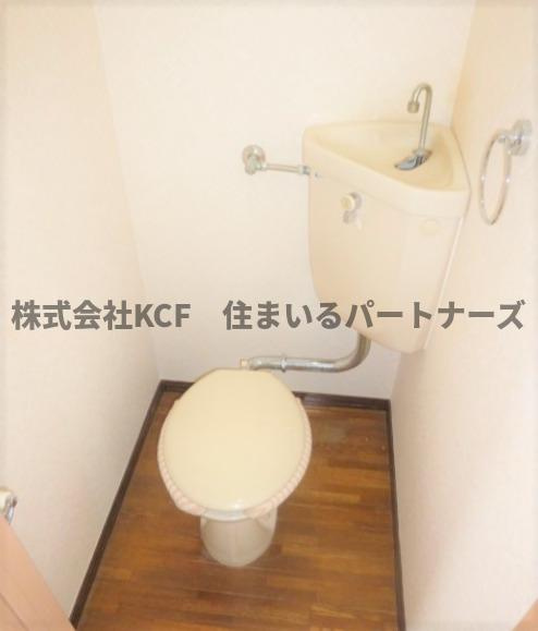小森野ハイツのトイレ|落ち着いた色調のトイレです