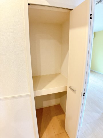 Field Stone Bの収納