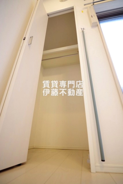 ディアコート浄心の収納|クローゼット