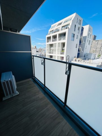 【バルコニー】 | MELDIA CREST NAMBA SOL TERRACE