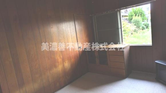 ６１７５６　本巣市仏生寺中古戸建ての内装