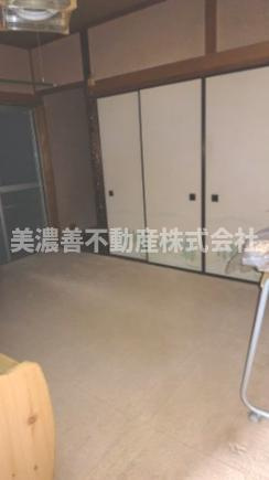 ６１７５６　本巣市仏生寺中古戸建ての内装