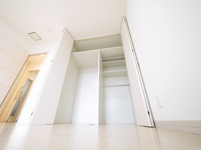 アンソレイユ北新町の収納|こまごまとしたものを収納できそうですね