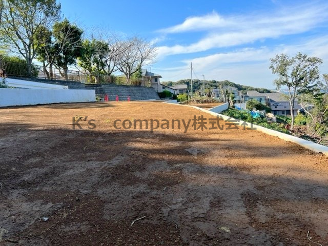 横須賀市桜が丘１丁目　建築条件無　売地　A区画の外観|B区画側から見た外観写真です☆A区画が奥側に見えます☆