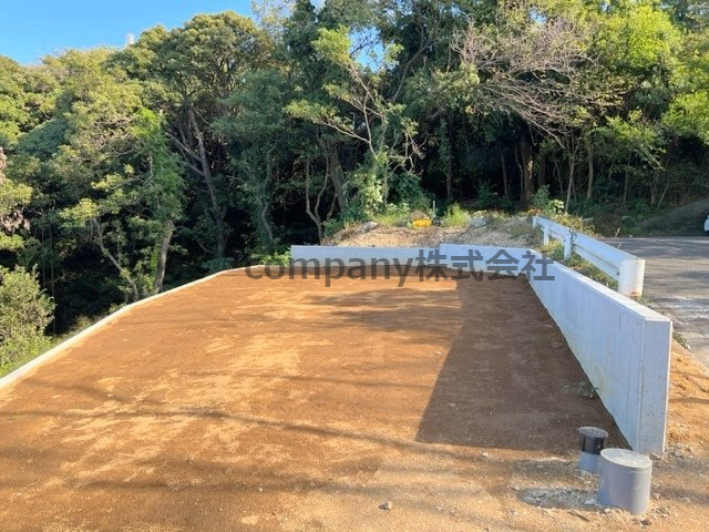 ■横須賀市桜が丘１丁目　建築条件無　売地　B区画■の外観|南西側には公園があります☆