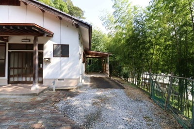 【駐車場】 | 小竹新山崎貸家