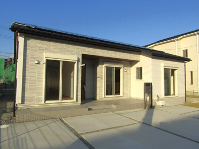 【外観】 | ブルーミングガーデン笛吹市春日居町鎮目2期　2号棟 | 建物外観を気になさる方へ、見た目の良い物件です