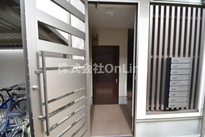 【エントランス】 | GRANDIR衣摺