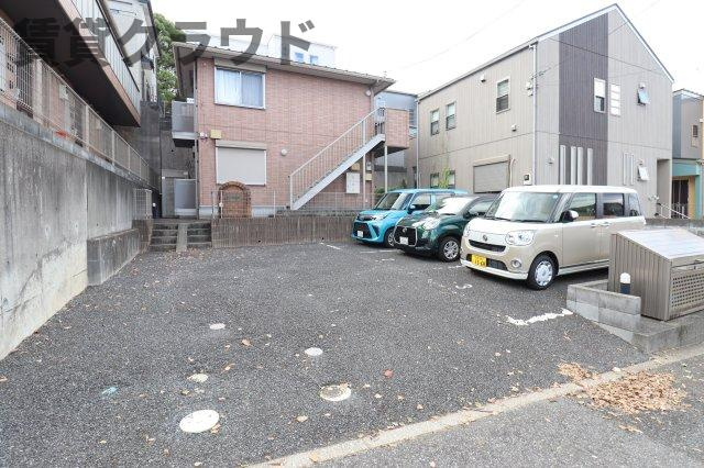 ヨーコーちはら台　Ａの駐車場|駐車場があるので、車を買う予定の方も安心です