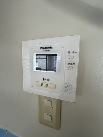 山田ビルのセキュリティ|TVモニターフォン
