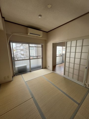 山田ビルの和室|い草の香りが落ち着く素敵な和室です