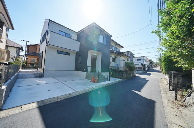 【横浜市保土ヶ谷区境木町88-20新築戸建て】★仲介手数料無料★（初音ケ丘小学校・境木中学校）の前面道路含む現地写真