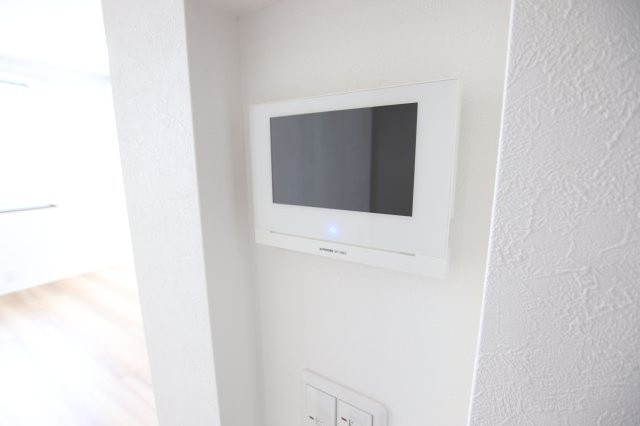 コンフォートKの設備|モニター付きインターホン