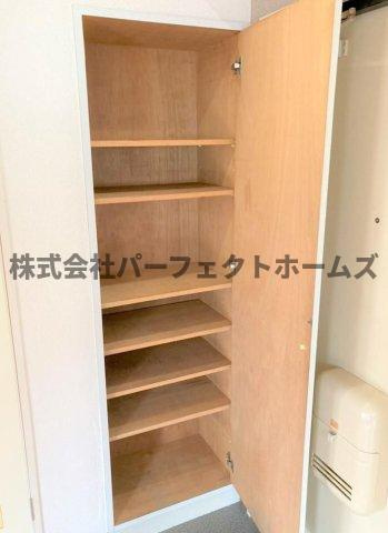 第2ミハマハイツのバルコニー|外からの目が気にならないバルコニーで洗濯物が干せます