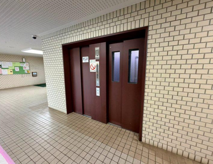 東大島ファミールハイツ２号館　４階　リ　ノベーションのその他共用部分