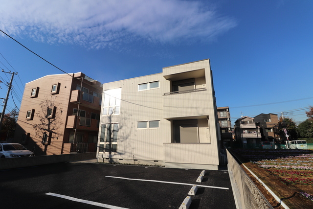 アーバンコート武蔵中原の外観