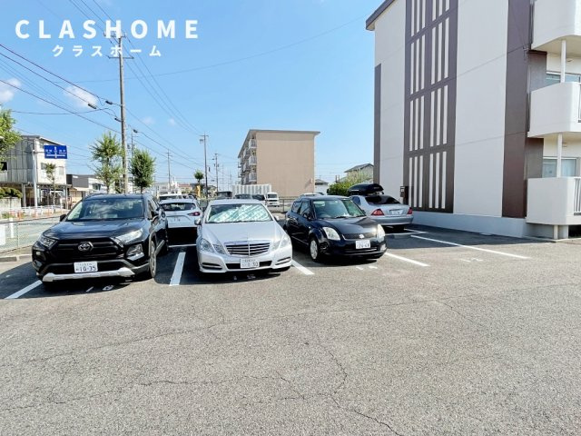 エントピア高須　　　刈谷市の賃貸はクラスホーム刈谷店の駐車場