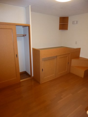 レオパレス高瀬の収納