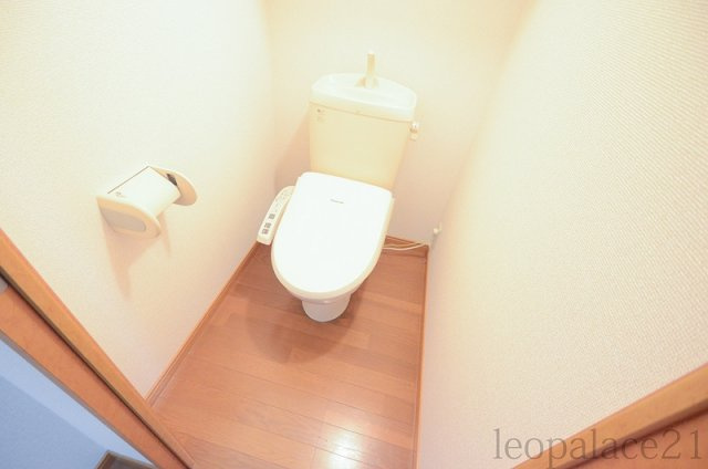 レオパレス高瀬のトイレ|設備・仕様は号室により異なる為、現況を優先致します。