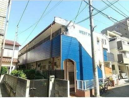  ウエスト　パルのエントランス